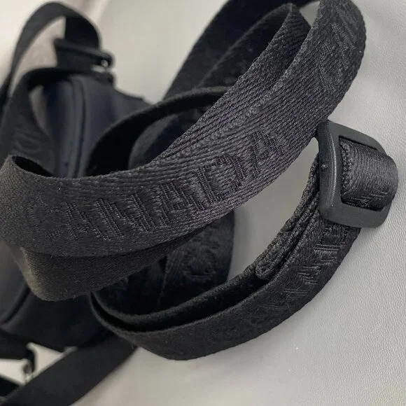 Lululemon Future Legacy Team Canada Crossbody Belt Bag - Picture 7 of 12